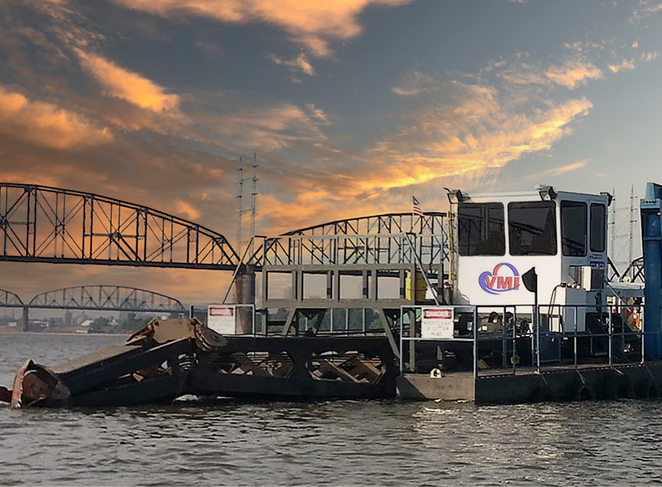 A VMI Dredge Gladiator 1230 working in St. Louis, Missouri